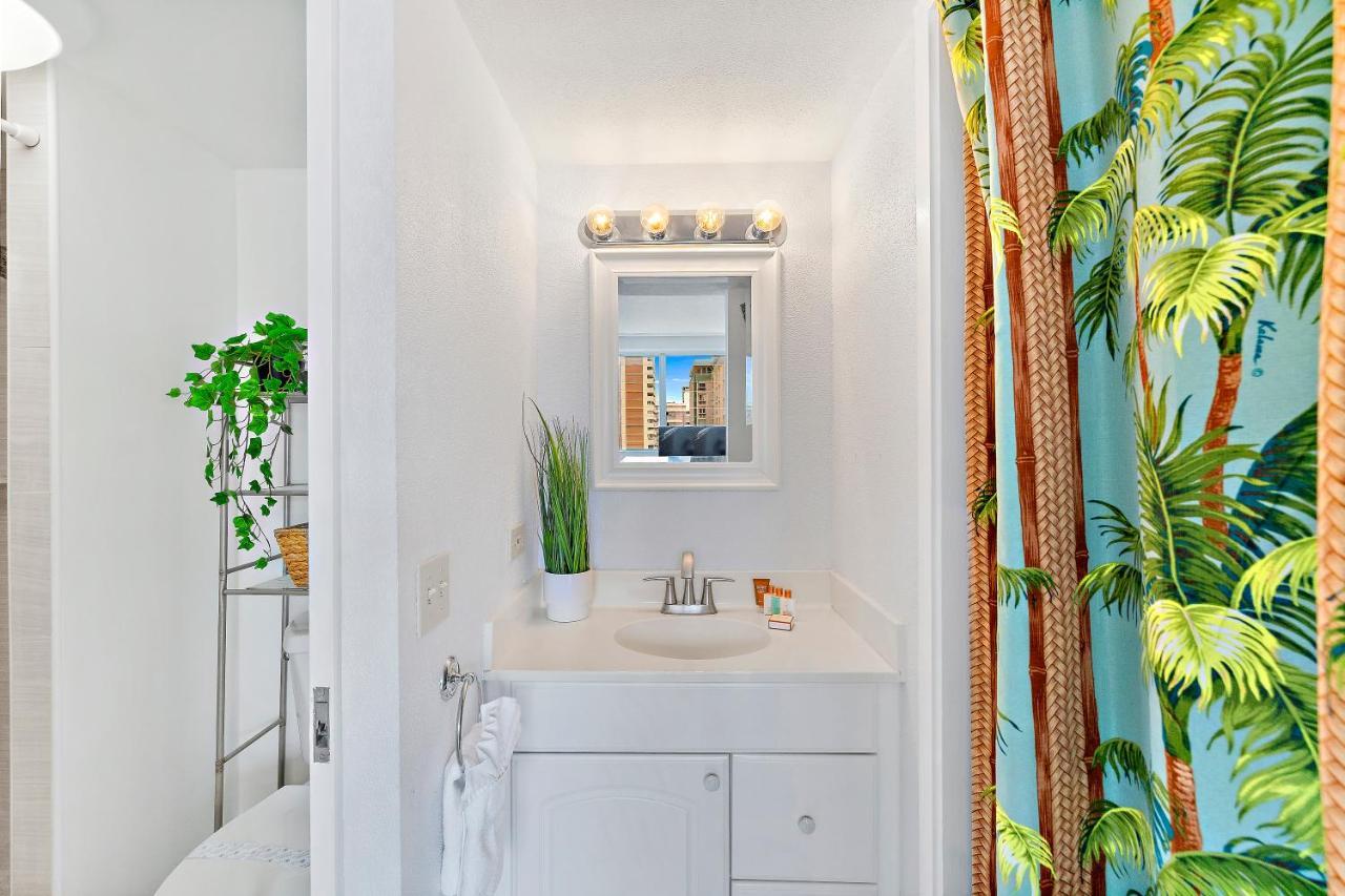 Beautiful Studio In The Heart Of Vibrant Waikiki 檀香山 外观 照片